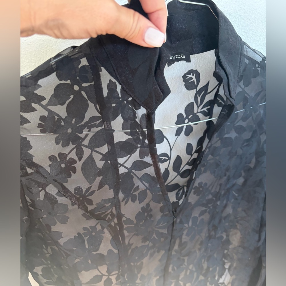 Boutique Organza Elegant Black Floral Sheer Women's blouse bodysuit - Picture 5 of 6